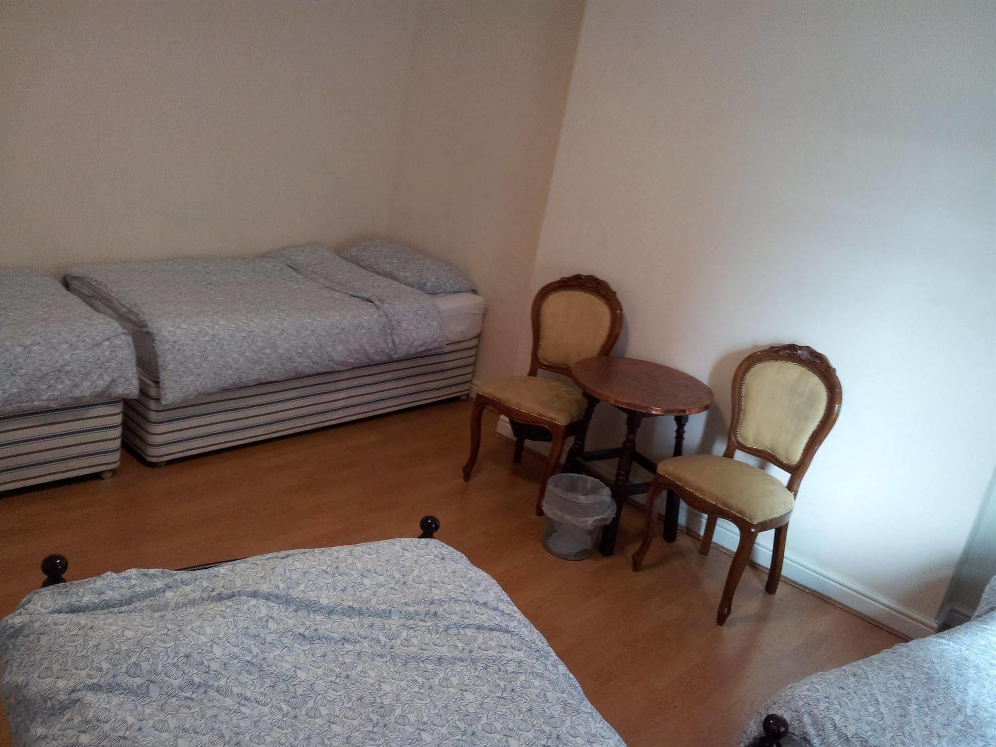 Ten Streets Bed & Breakfast Liverpool Exterior foto